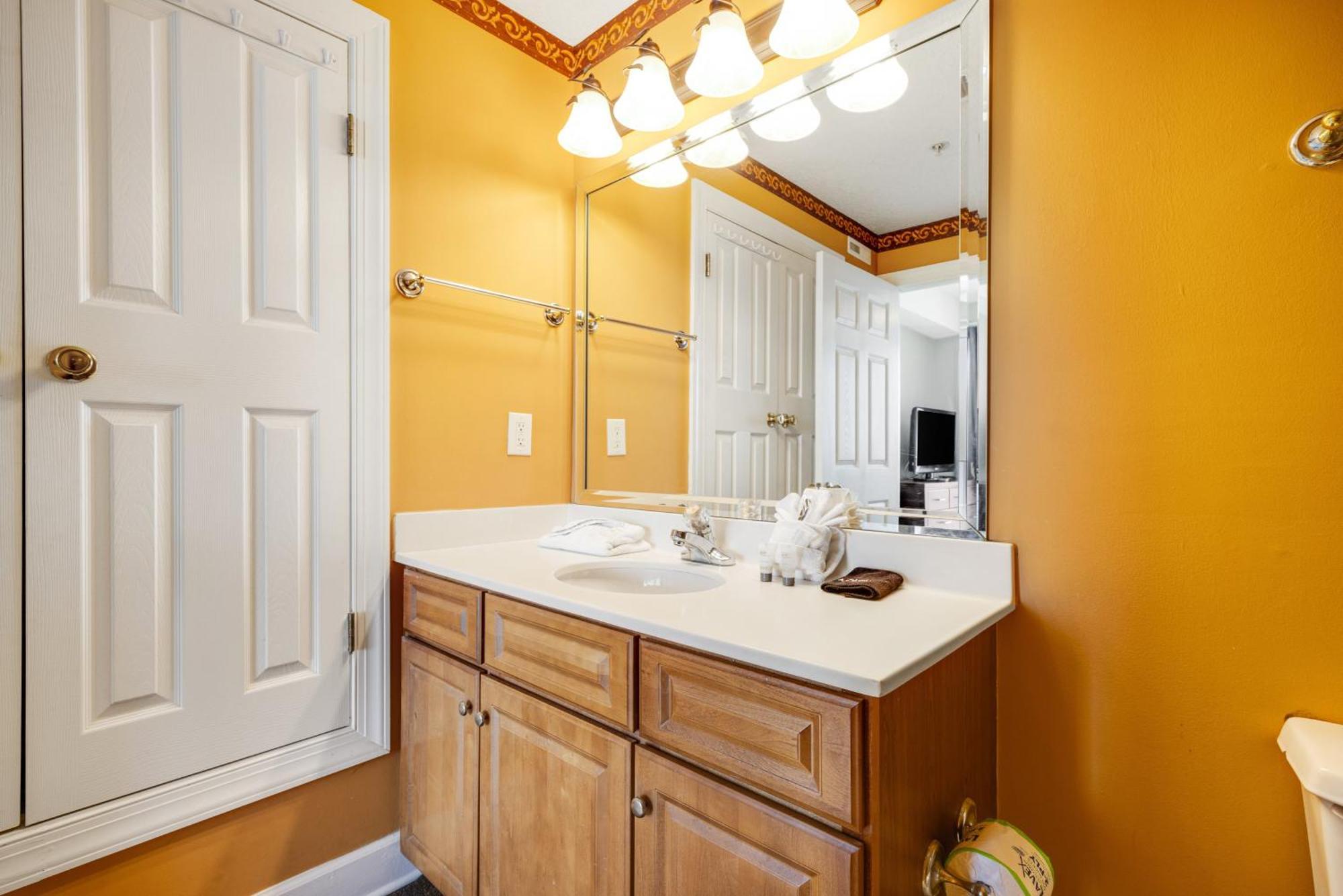 Parking Included-Beachfront 2Bd Ocean Villa! Gorgeous Amenities, Private Complex Panama City Beach Exterior foto